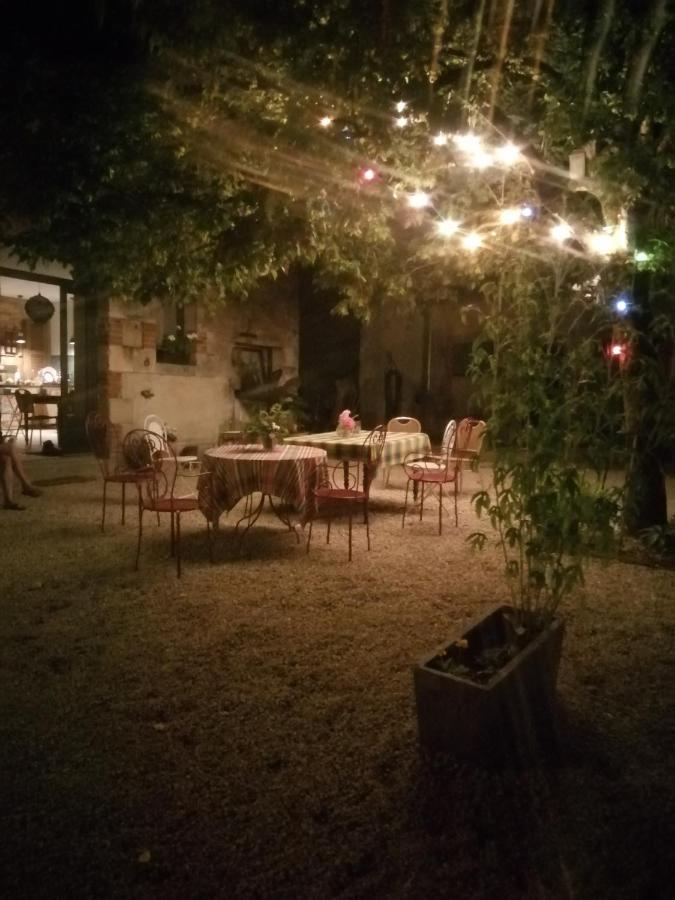 Chambres D'Hotes De La Pilatiere Persac Εξωτερικό φωτογραφία