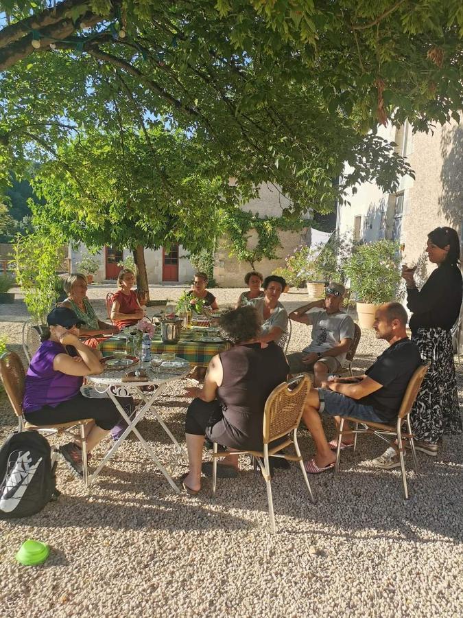 Chambres D'Hotes De La Pilatiere Persac Εξωτερικό φωτογραφία